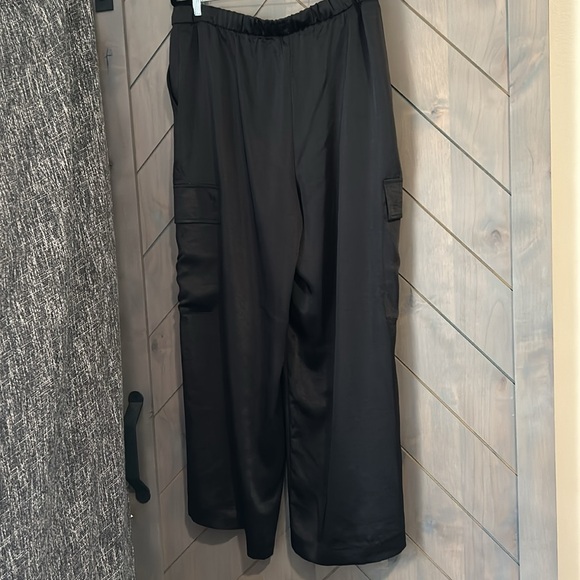 Silk black cargo pants, NWT - Picture 4 of 5